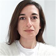 Doy clases de apoyo y refuerzo a estudiantes de ESO. Llevo la agenda de estudios y exámenes del estudiante. La motivación es lo primero y en ello baso mis esfuerzos